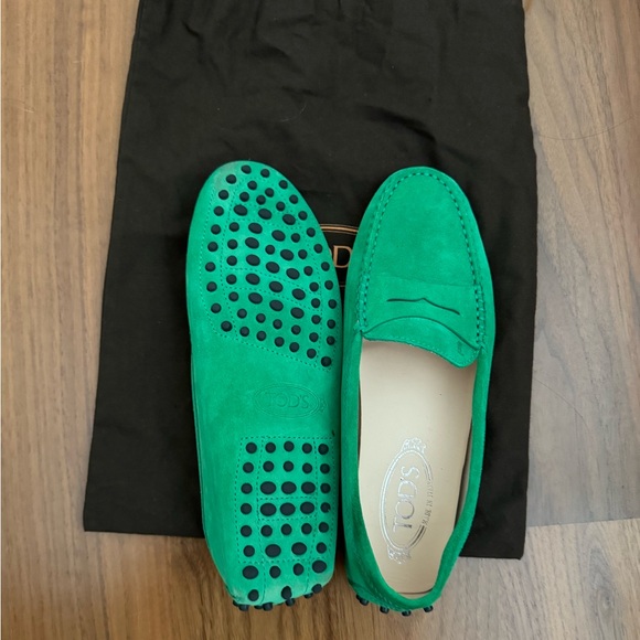 Tod’s Loafers - Picture 5 of 6